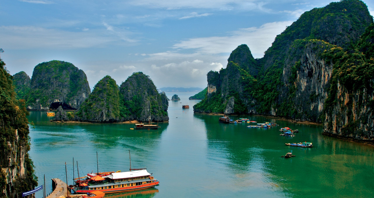 Vietnam – 4 Days Hanoi Holiday Travel & Tour Package