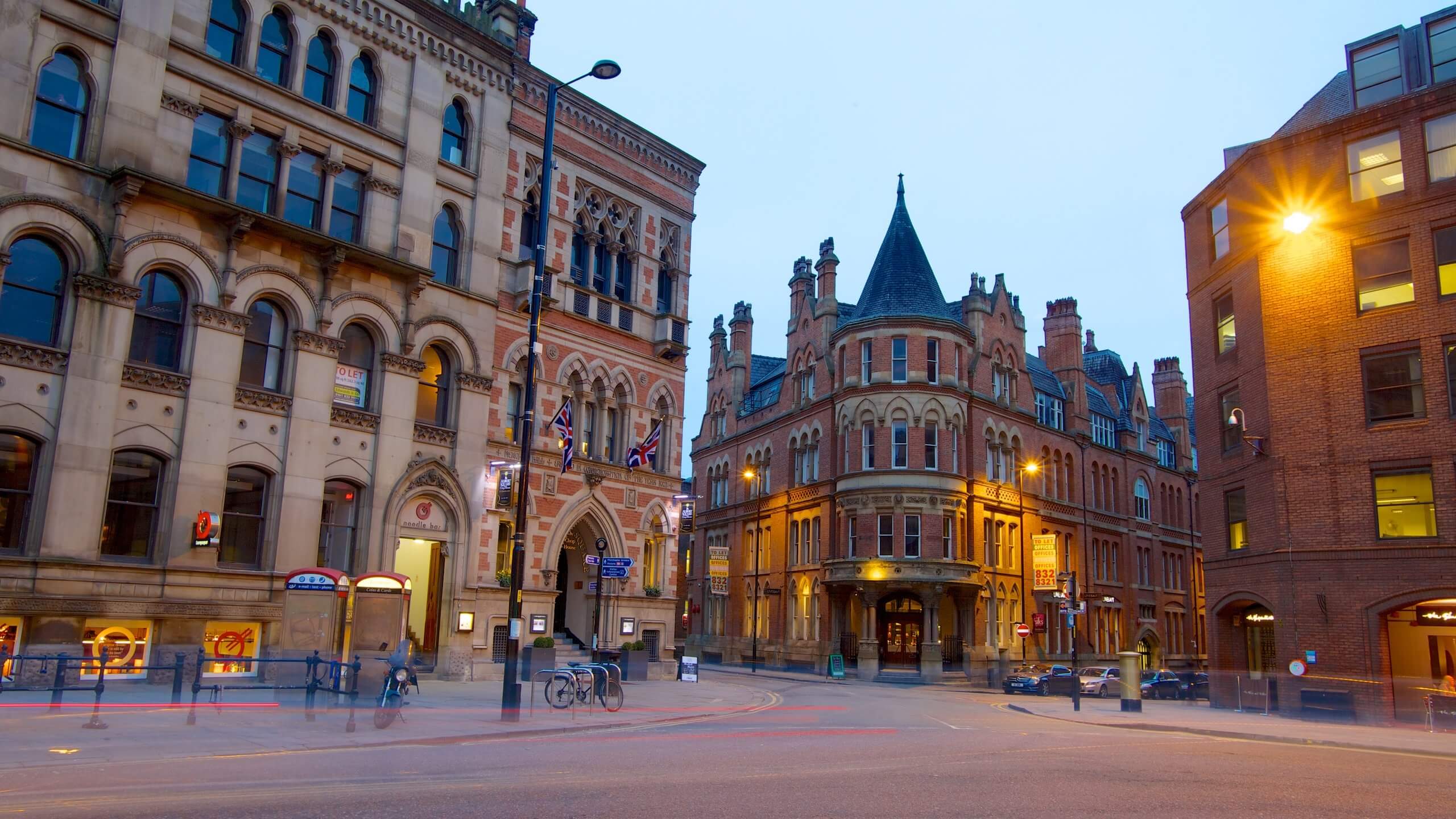Winter UK-Manchester Holiday Travel & Tour Package